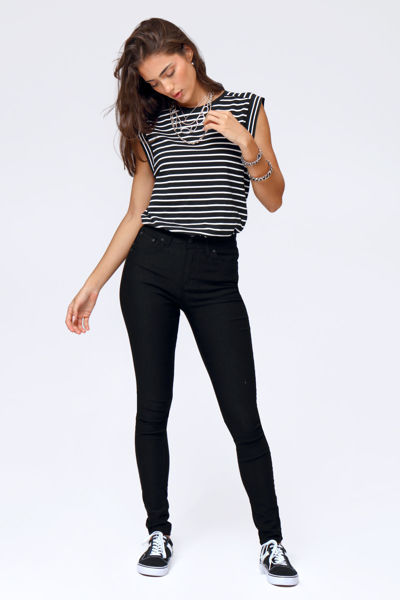 Picture of IM Hi Rise Skinny Pant.