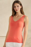 Picture of Seamless Rev  VNeck Top